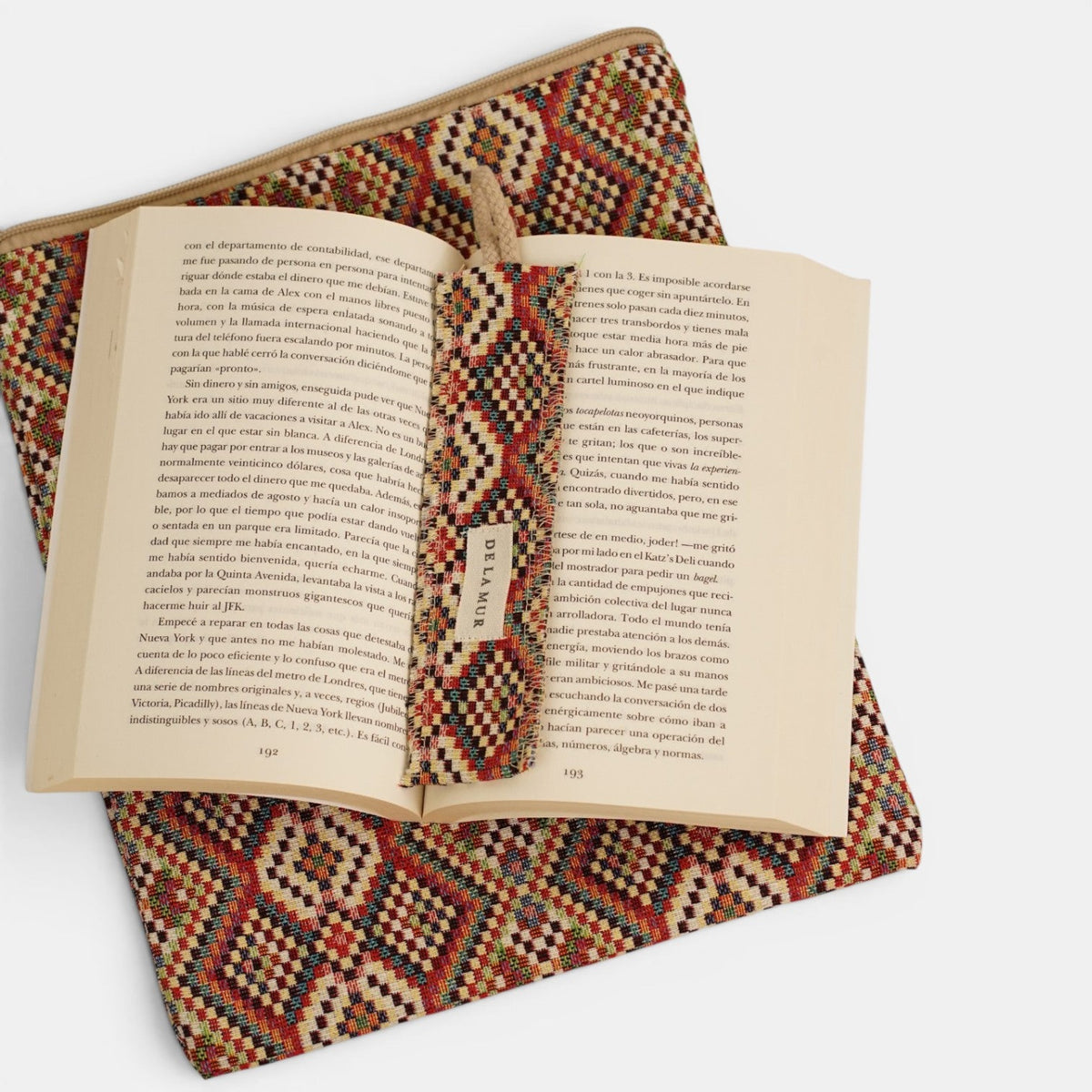 Boekcover met Boekenlegger OTTO