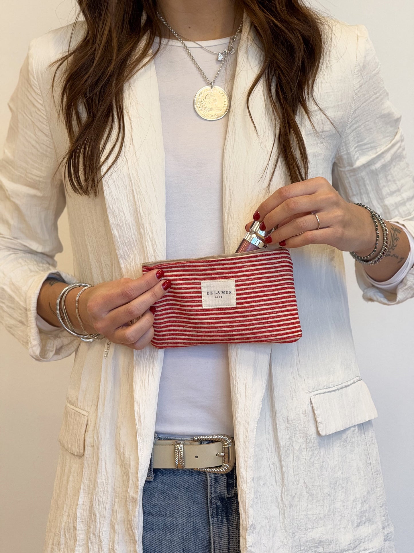 Make-up tasje klein De La Mur Line DALI rood wit gestreept