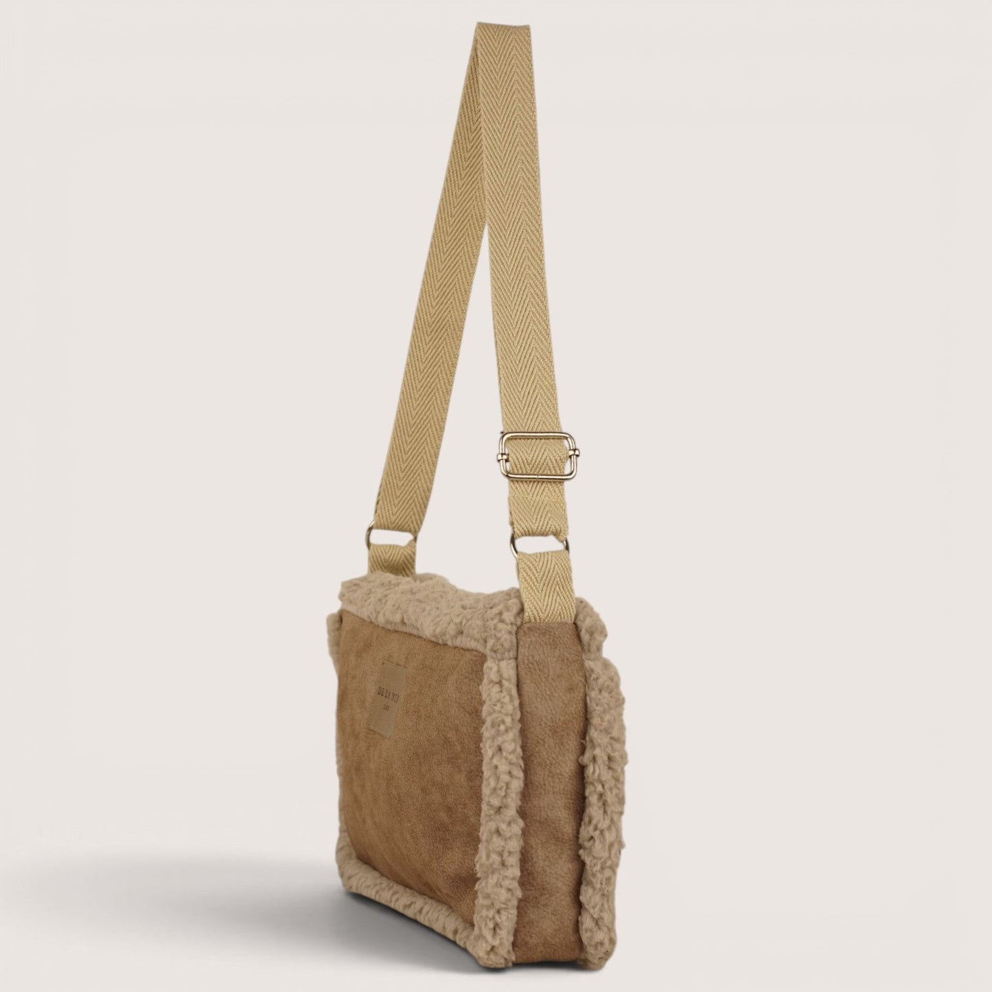 Schultertasche Klein Limited Edition NOCE