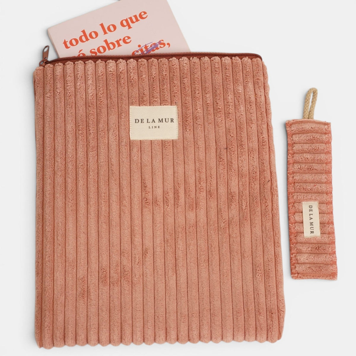 Buchcover mit Lesezeichen CREPE