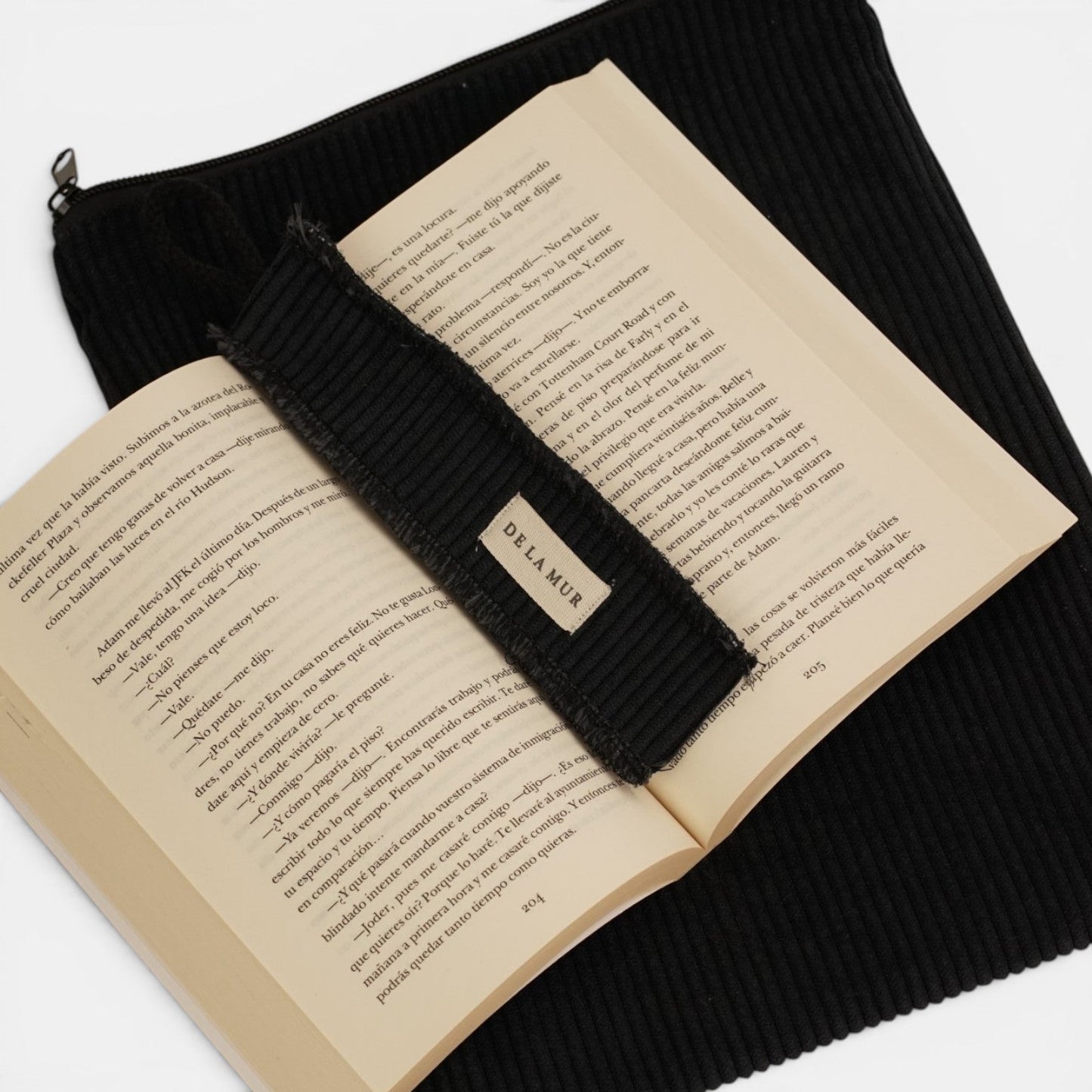Boekcover met Boekenlegger NIT